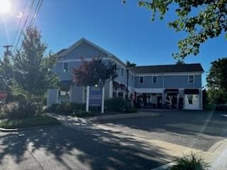 property at 8 Anoka Ave