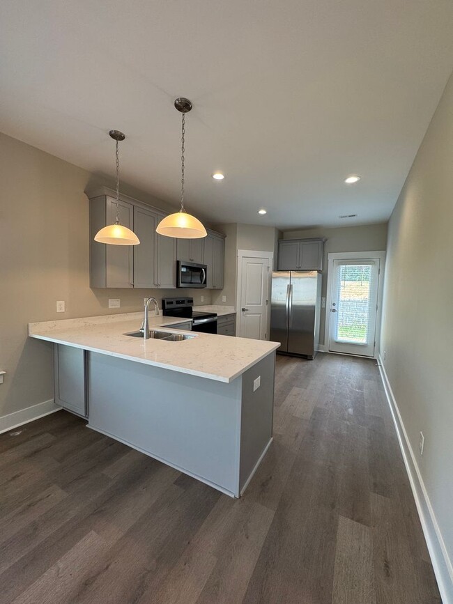 property at 103 Brawley Villas Pl