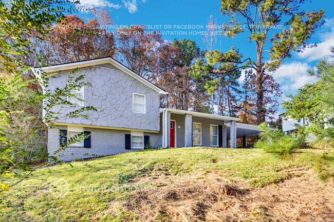 2479 Enon Rd in Atlanta, GA - Building Photo - Building Photo