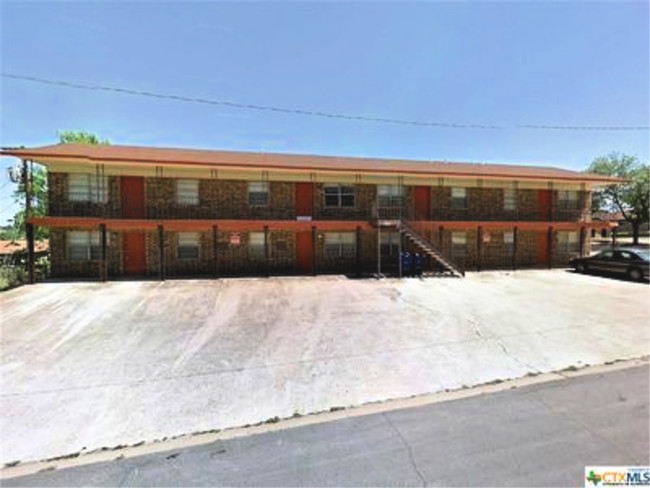 611 Sunset in Copperas Cove, TX - Building Photo - Building Photo