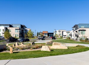 Compass Meridian in Englewood, CO - Building Photo - Building Photo