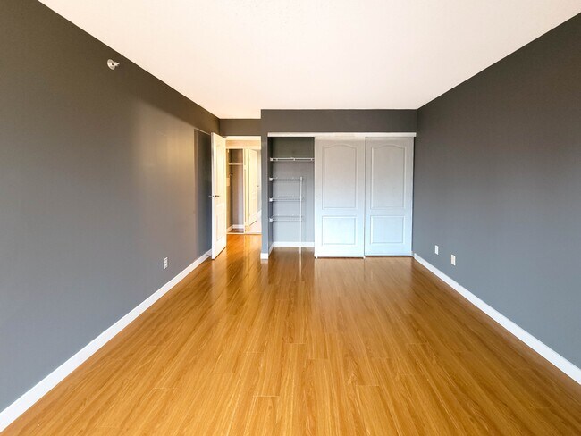 7760 Granville Ave in Richmond, BC - Building Photo - Building Photo