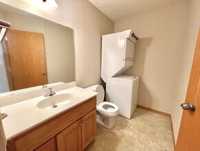 601 W 9th St in New Richmond, WI - Building Photo - Building Photo