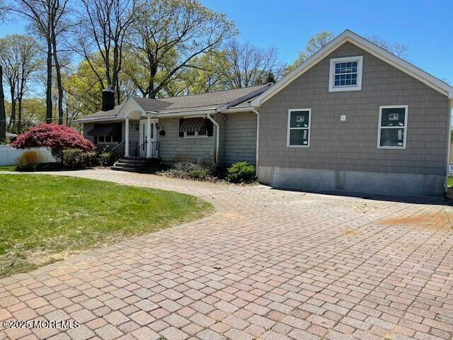 72 Whalepond Rd in Ocean Township, NJ - Building Photo