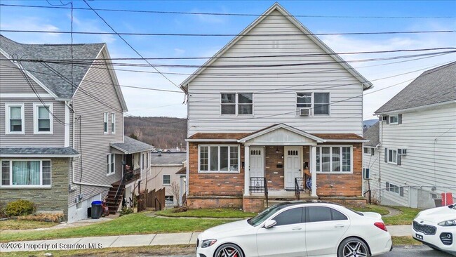 714 Carmalt St in Dickson City, PA - Building Photo - Building Photo