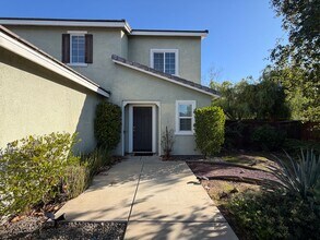 37836 Divot Dr in Beaumont, CA - Building Photo - Building Photo