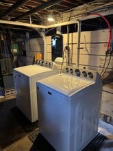 75 Pinkert St, Unit 2 in Medford, MA - Foto de edificio - Building Photo