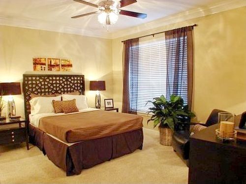 1210 Winrock Blvd in Houston, TX - Building Photo - Building Photo