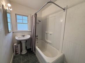 2896 Coloma St in Placerville, CA - Foto de edificio - Building Photo