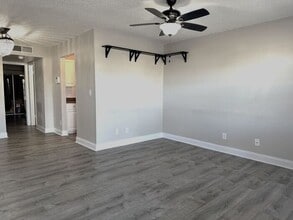 24862 US Hwy in Clearwater, FL - Building Photo - Building Photo