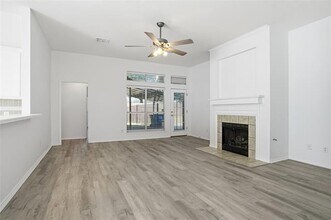 1602 Meadow Park Dr in Keller, TX - Building Photo - Building Photo