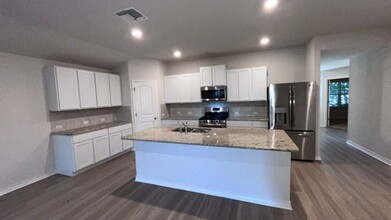 9422 Cord Grass in San Antonio, TX - Building Photo - Building Photo