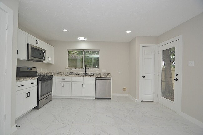 property at 631 Aweigh Dr