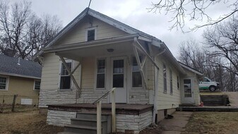 2722 Prospect St in Sioux City, IA - Building Photo