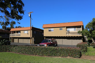 Lime Grove Apartments in Carlsbad, CA - Building Photo - Building Photo