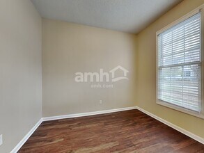 537 Hanska Way in Raleigh, NC - Foto de edificio - Building Photo