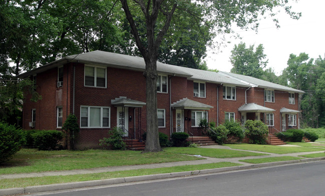 32 Audubon Ave in Edison, NJ - Building Photo - Building Photo