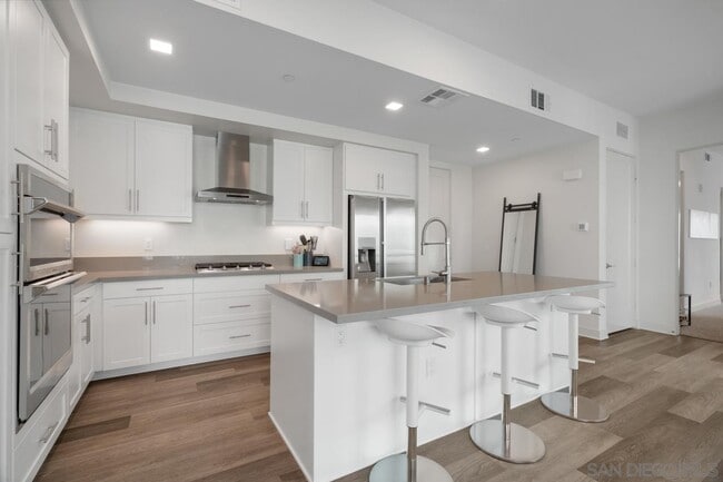property at 2450 Community Ln