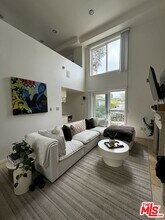 10389 Almayo Ave in Los Angeles, CA - Building Photo - Building Photo