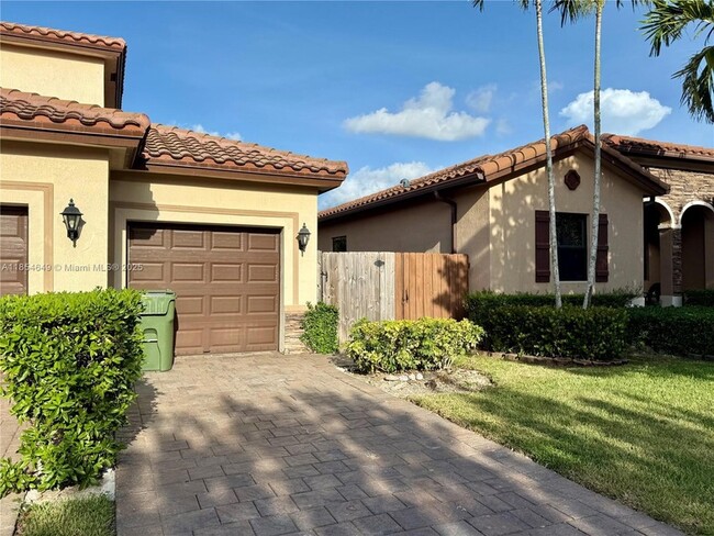 515 SE 35 Ave, Unit 515B in Homestead, FL - Building Photo - Building Photo