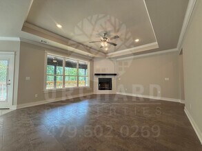8 Birsay Cir in Bella Vista, AR - Building Photo - Building Photo