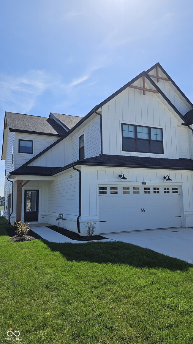 17435 Ebling Trl in Westfield, IN - Building Photo - Building Photo