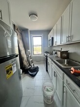 24 Kensington Ave, Unit 3E in Jersey City, NJ - Building Photo - Building Photo