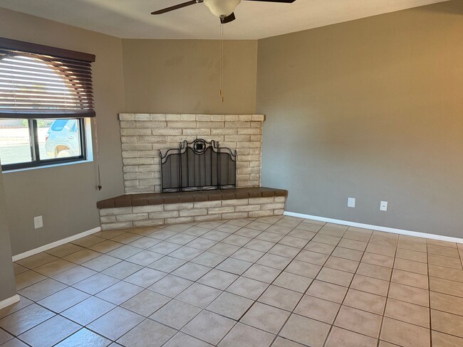 1315 Calle Estudiante in Sierra Vista, AZ - Building Photo - Building Photo