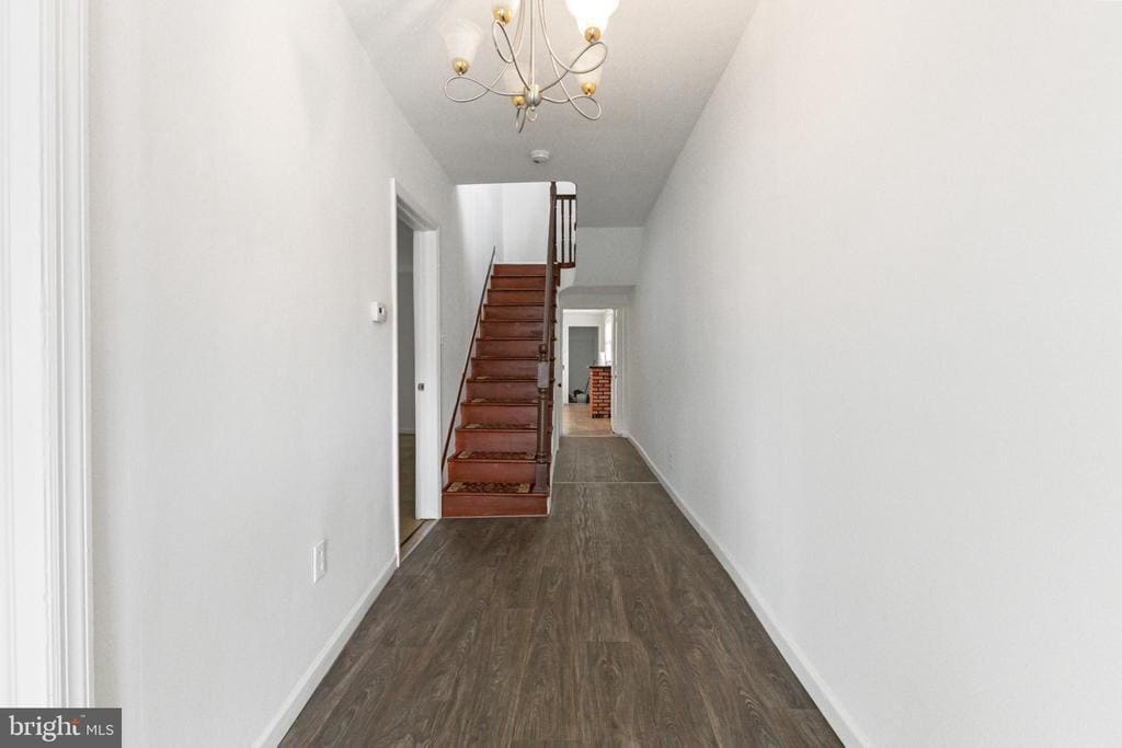 211 Broad St in Beverly, NJ - Building Photo