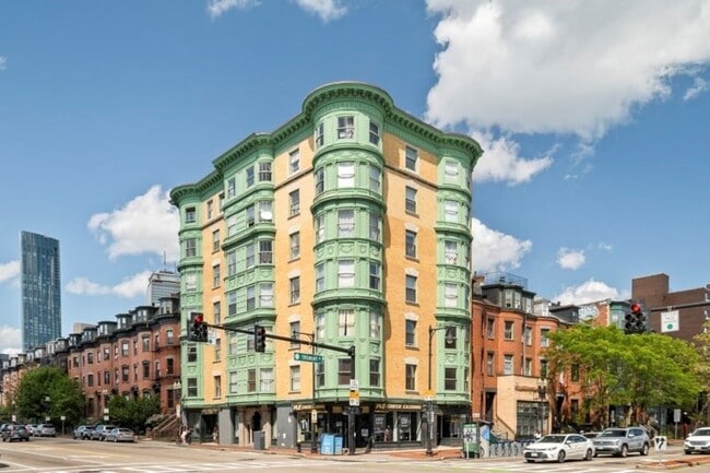 property at 492 Massachusetts Ave