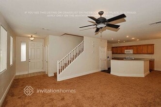 6685 Aviston St in Las Vegas, NV - Building Photo - Building Photo
