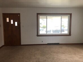 737 Camden St in South Bend, IN - Building Photo - Building Photo