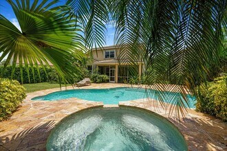 19059 Skyridge Cir in Boca Raton, FL - Building Photo - Building Photo