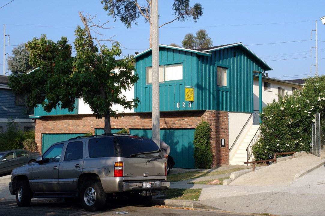 629 Hardin Dr in Inglewood, CA - Building Photo