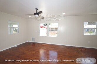 515 S Tremont St in Oceanside, CA - Building Photo - Building Photo