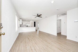 4319 Palmetto Grv Ln in Baytown, TX - Building Photo - Building Photo