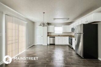 9710 Evanwood Ct in Louisville, KY - Foto de edificio - Building Photo