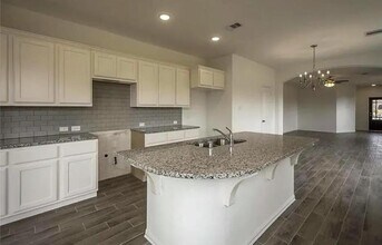 137 Emory Birch in Montgomery, TX - Building Photo - Building Photo