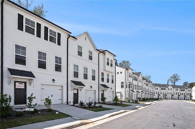 3170 Washburn St SE in Atlanta, GA - Foto de edificio - Building Photo
