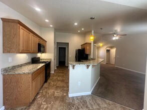 1831 Hickory Ln in Fernley, NV - Building Photo - Building Photo