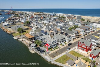 31 Center St in Sea Bright, NJ - Building Photo - Building Photo