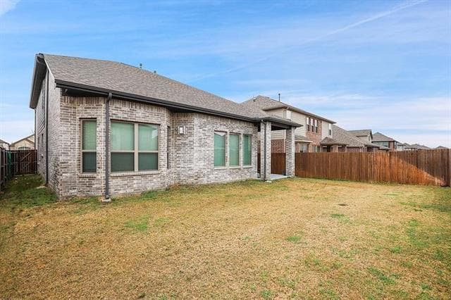 3205 Heathrow Rd in Mesquite, TX - Building Photo - Building Photo