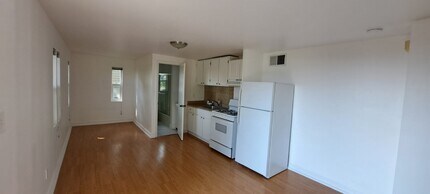 6055 Grizzly Peak Blvd, Unit ADU in Oakland, CA - Building Photo - Building Photo