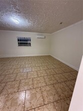 10931 SW 143rd Terrace in Miami, FL - Building Photo - Building Photo
