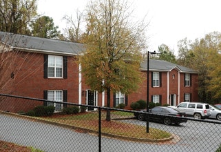 Carolyne Ridge Apartments in Columbus, GA - Foto de edificio - Building Photo