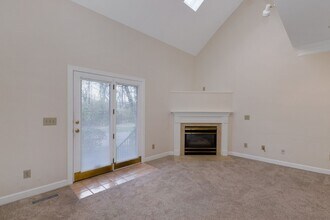 1158 Sewanee Rd in Nashville, TN - Building Photo - Building Photo