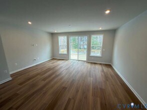 435 Burden Dr in Glen Allen, VA - Building Photo - Building Photo