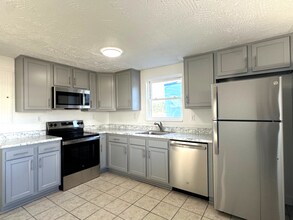 939 N Fletcher Ave in Fernandina Beach, FL - Building Photo - Building Photo