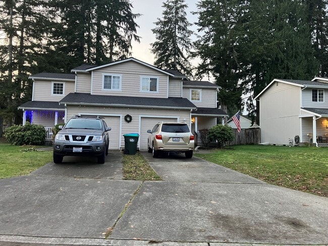 property at 4305-4307 Quail Dr SE