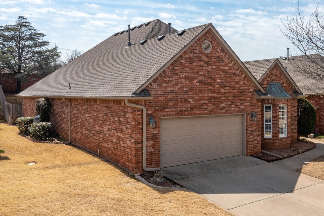 6532 NW 109th Pl in Oklahoma City, OK - Building Photo
